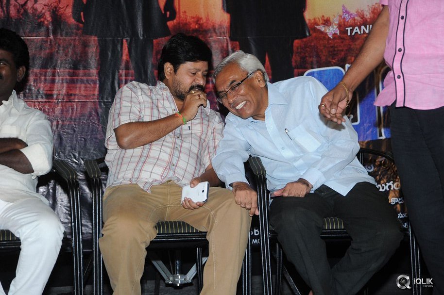 Bandhook-Movie-Platinum-Disc-Function